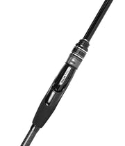 Detalle del portacarretes de la caña YKR DreamWalker 842M White Edition